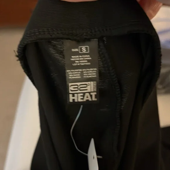 Small-NWT 2 32 Degrees base layer pants- - Picture 4 of 4